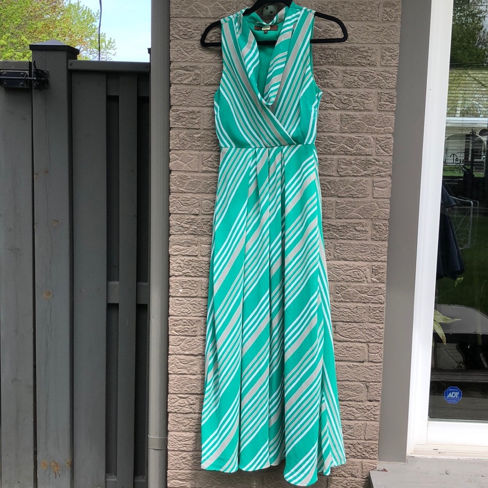 Anthropologie maxi dress by Eva Franco size small